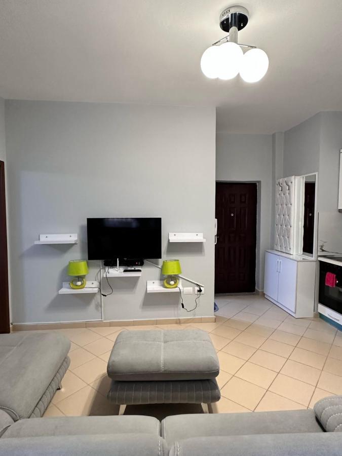 Solei Apartments Саранда Екстер'єр фото
