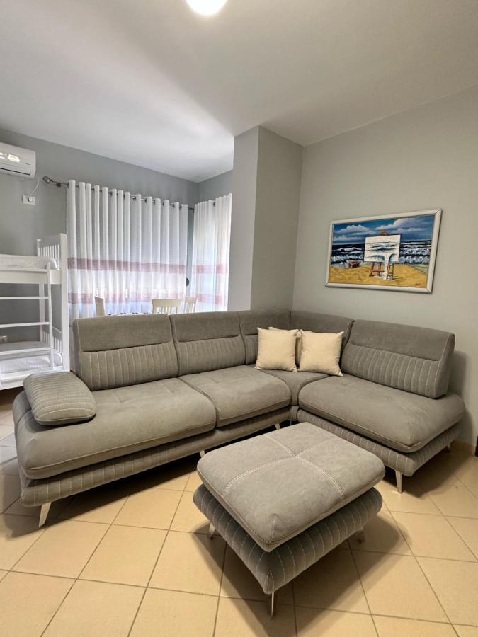 Solei Apartments Саранда Екстер'єр фото