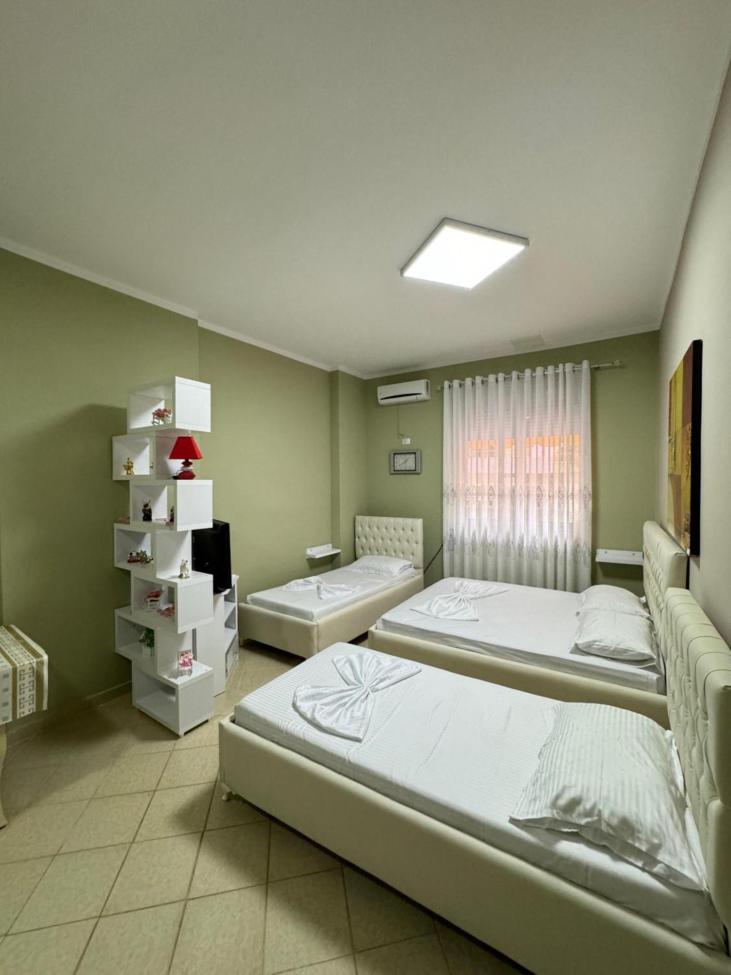 Solei Apartments Саранда Екстер'єр фото
